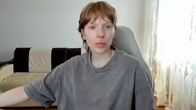 StellaDavis online show from May 20, 11:07 am