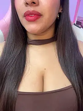 krishaa  online show from May 8, 9:05 pm