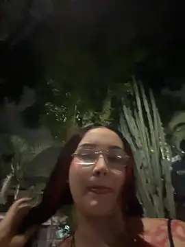 Electra doll  online show from January 15, 1:00 am