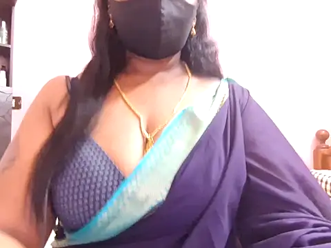 Radha-sweety32 online show from May 25, 10:36 am
