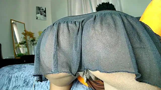 t-NaughtyLicia online show from February 24, 7:18 am