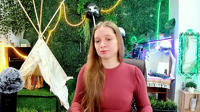 MayaSinabon online show from October 1, 9:14 am