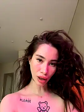 Snapshot of Yunasi chatting on September 19, 12:59 pm Yunasi online show from September 19, 12:59 pm