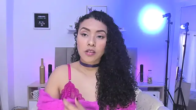 Zoe Gruber online show from November 2, 4:21 pm