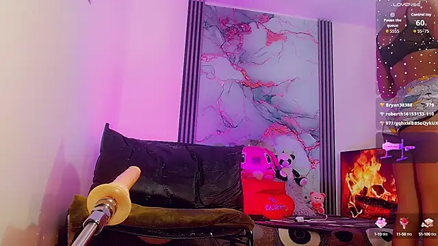  ChanellR  online show from October 7, 10:52 am