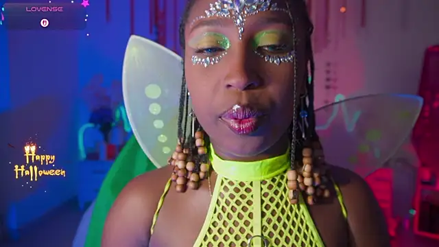 EmmaSanzz  online show from October 31, 11:36 am