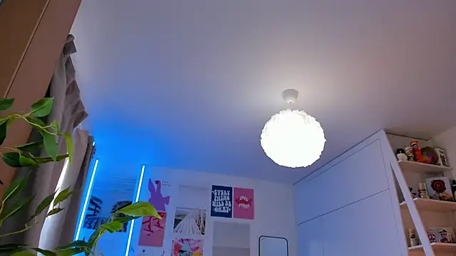 Lily Young online show from April 30, 3:12 am
