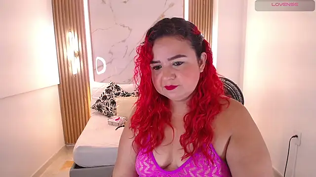 Mariana Rojas online show from May 1, 5:43 am