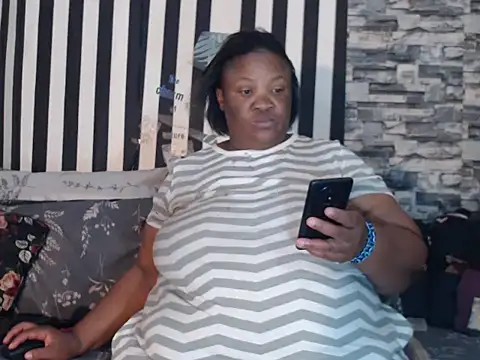 BigHotMatureXx online show from September 18, 9:08 am