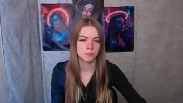 AliceFlirtt  online show from December 4, 11:23 am