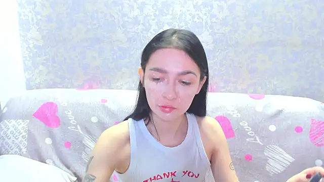 Vanessa Florence online show from May 13, 1:44 am