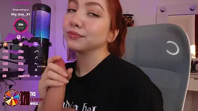 LilyVelvett online show from October 8, 4:17 am