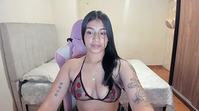 julieth hot69 online show from May 20, 7:49 am