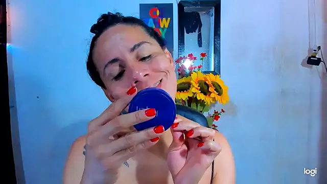 juanblakbigcock online show from May 20, 2:36 pm