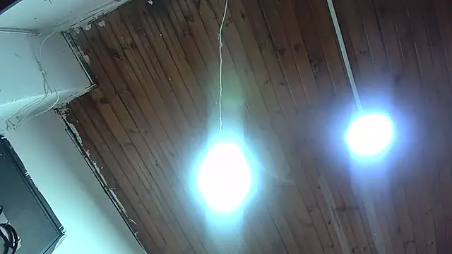 white sexy  online show from October 12, 12:51 pm