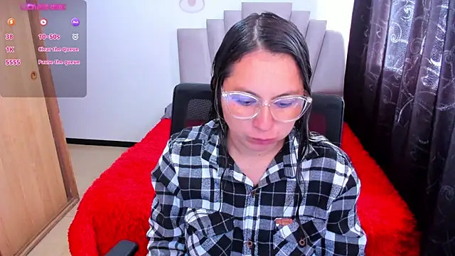 samantha  wilson online show from October 14, 3:03 pm