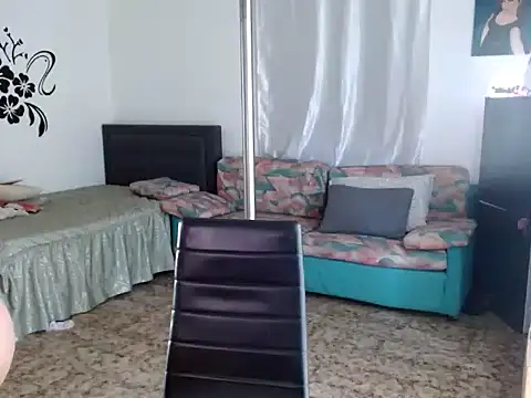 danasantoreal online show from December 19, 8:50 am