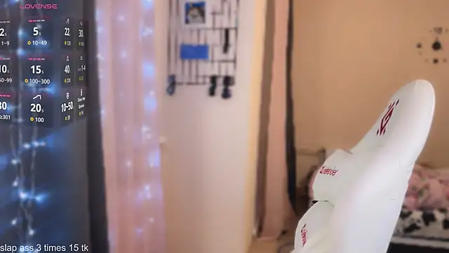 AnastasiaSun online show from February 25, 5:00 pm