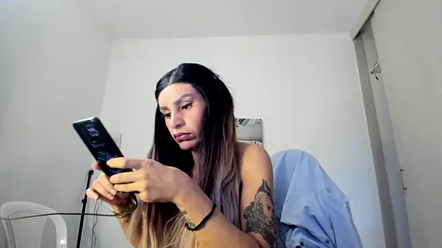  juliana star  online show from May 25, 3:33 pm