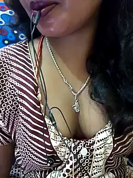 Snapshot of jasss-11 chatting on September 15, 8:38 pm jasss-11 online show from September 15, 8:38 pm