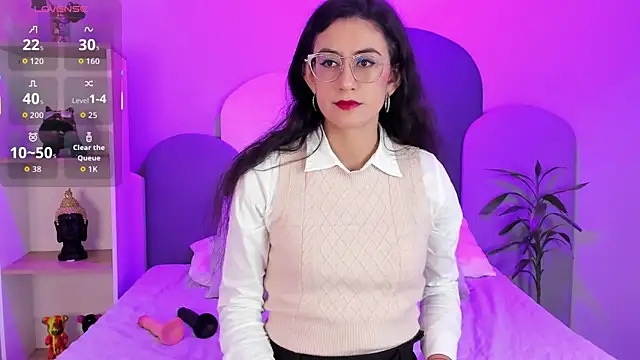 SophieGomez22 online show from October 25, 11:40 am