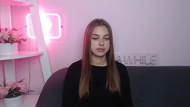 MilanaAngelAs online show from October 11, 4:39 am