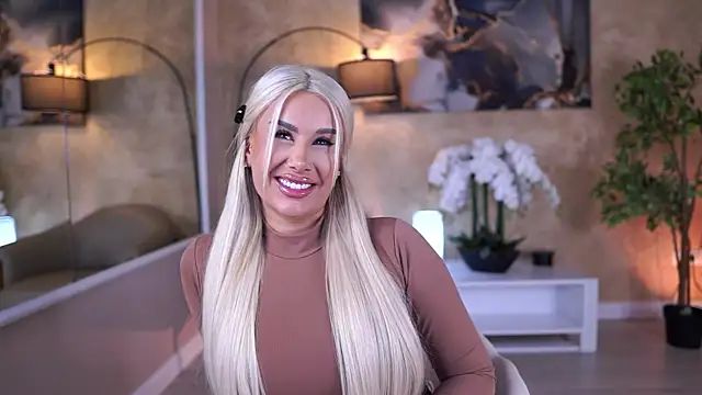 EvaZane online show from March 27, 8:42 pm