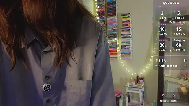 Addelin Moon online show from March 19, 7:40 pm