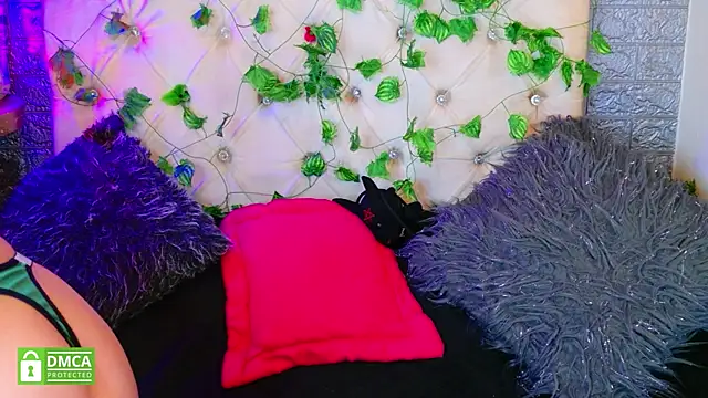 REDHOTTER  online show from November 24, 7:49 pm