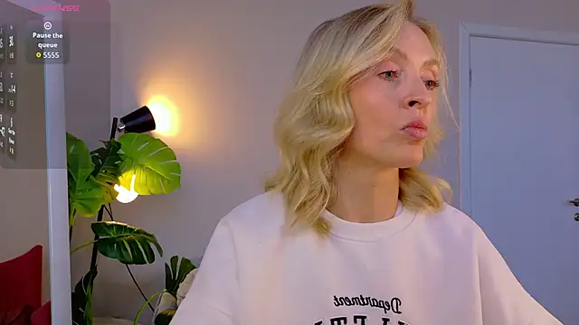 sexuallycorrecte online show from April 29, 6:49 am