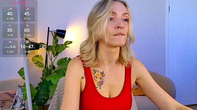 sexuallycorrecte online show from May 10, 7:10 am