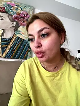 AllysonK online show from January 14, 1:16 pm