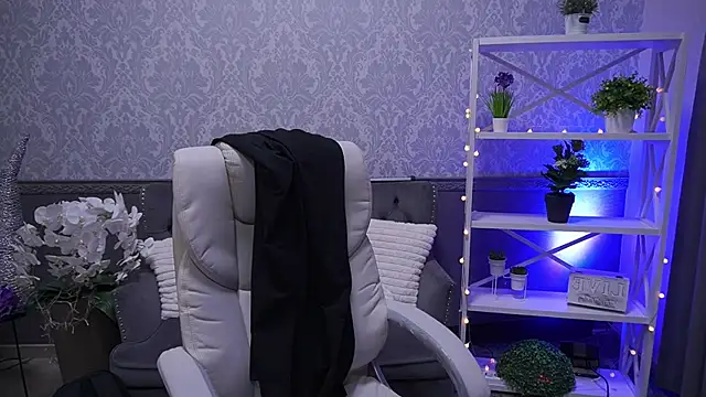 CoolTatis online show from March 8, 7:34 am