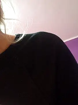 BritneyHudson online show from October 21, 3:49 pm