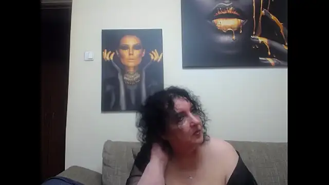maturekorine online show from May 14, 7:19 pm