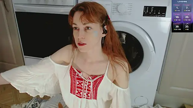 Amina Barbarian online show from October 8, 5:17 pm