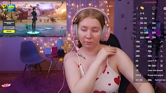 D0nna  online show from May 26, 4:28 pm