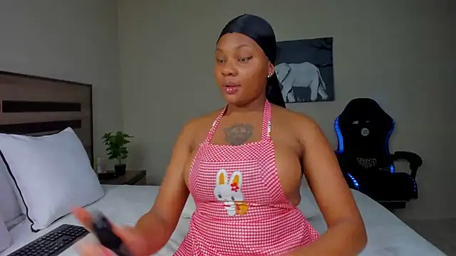 Renee-18 online show from October 21, 12:36 am