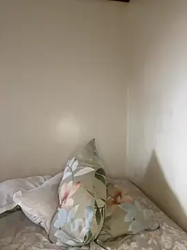 sweet18creamybigpussy online show from October 19, 6:48 am