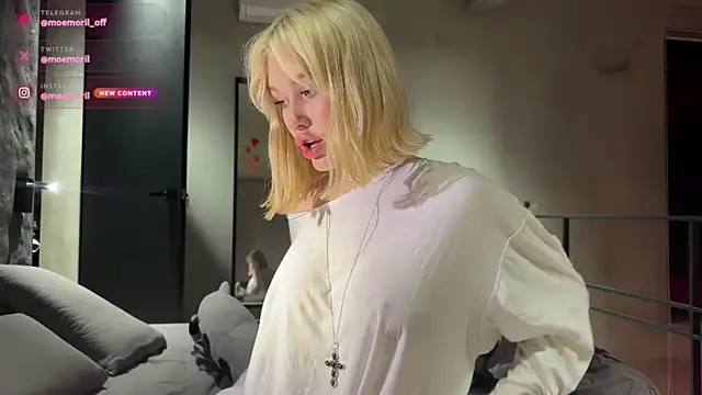 Golden Aline online show from May 12, 3:41 pm