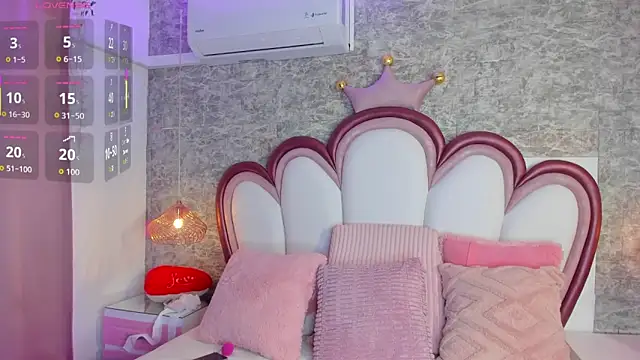 EmmaCrush online show from March 10, 9:19 pm