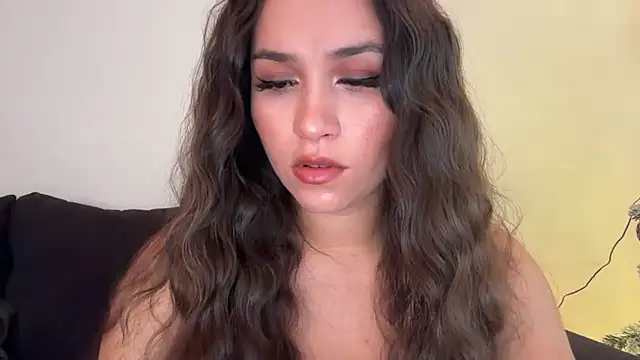 YingxYang69 online show from November 27, 4:54 pm