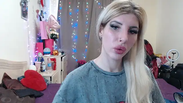 BLACKPeonyy online show from October 28, 1:28 pm