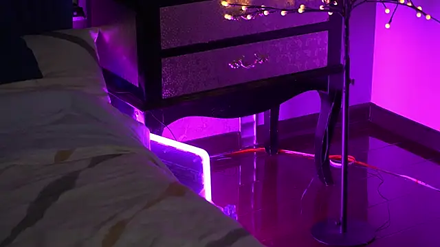 ArianaDarkk online show from May 23, 8:51 pm