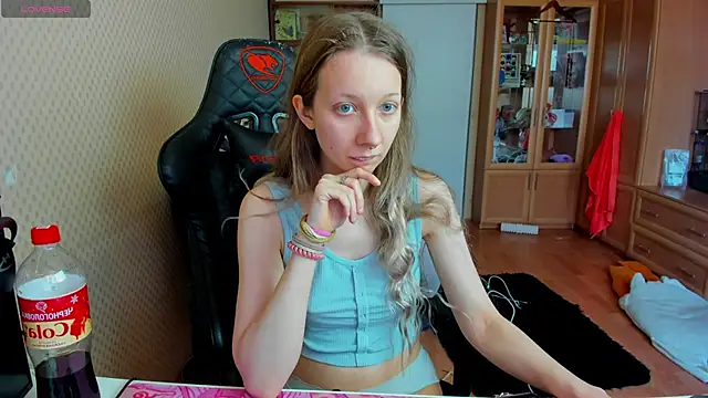 cutieMila online show from March 22, 7:03 am