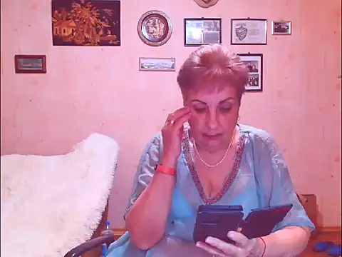 Victoria5643 online show from March 26, 7:26 pm