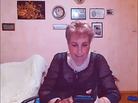 Victoria5643 online show from April 9, 6:02 pm