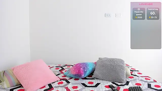 thamara26 online show from October 20, 7:50 pm