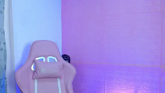  hooly online show from November 11, 12:35 pm