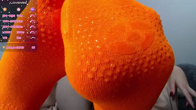 MakiimaStar online show from October 26, 5:36 am